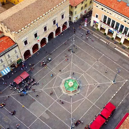 Gulliver - Relax A Due Passi Dal Mare! Pesaro